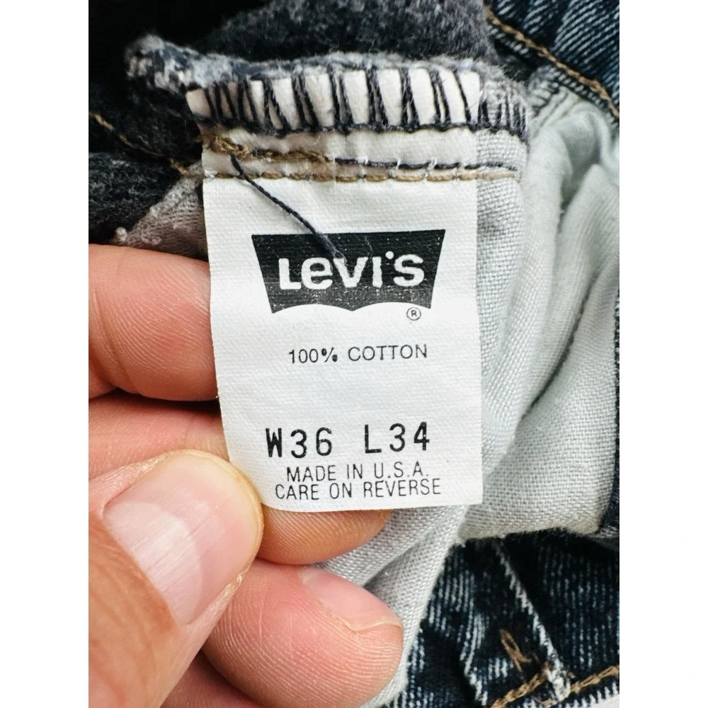 Vintage Levi's 550 Relaxed Fit Jeans 34x34 USA Made Stonewash Denim